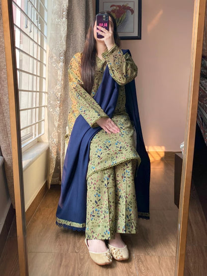 3 Piece - Khaddar Printed Dress